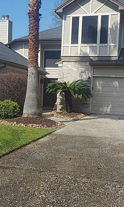 1st image of 8319 Laurel Leaf Ln