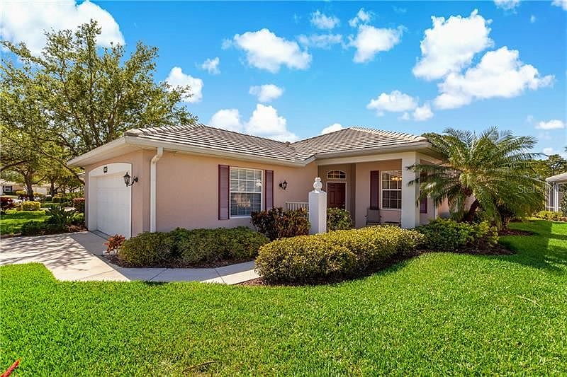 1st image of 1592 Monarch Dr #1592