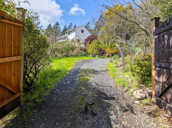 12303 Margie Lane, Glen Ellen, CA 95442