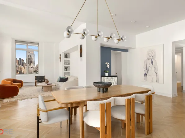 401 East 60th Street 12CD image 1 of 13