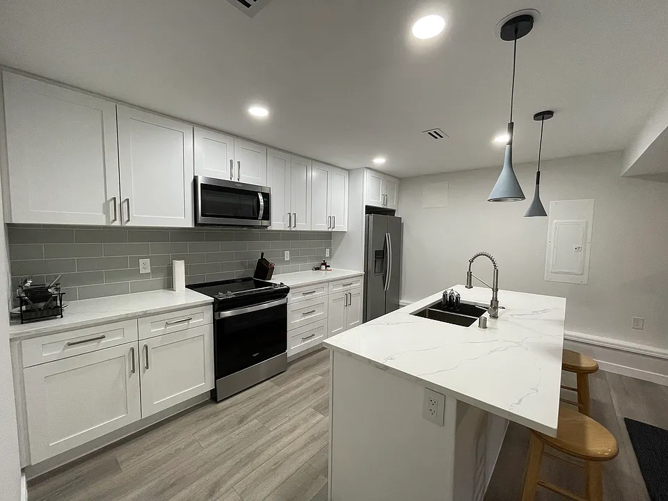 2125 172nd Pl SE #B