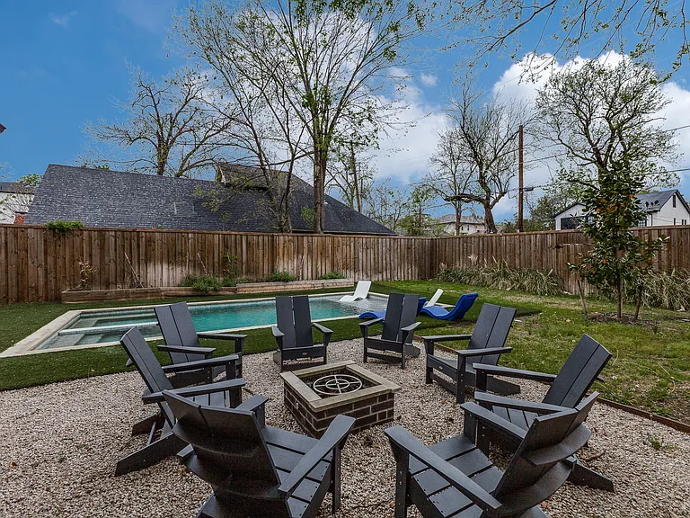 6023 Richmond Ave — Photo 44