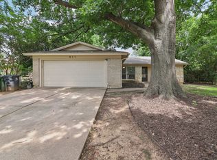 611 Buffalo Dr, Arlington, TX 76013