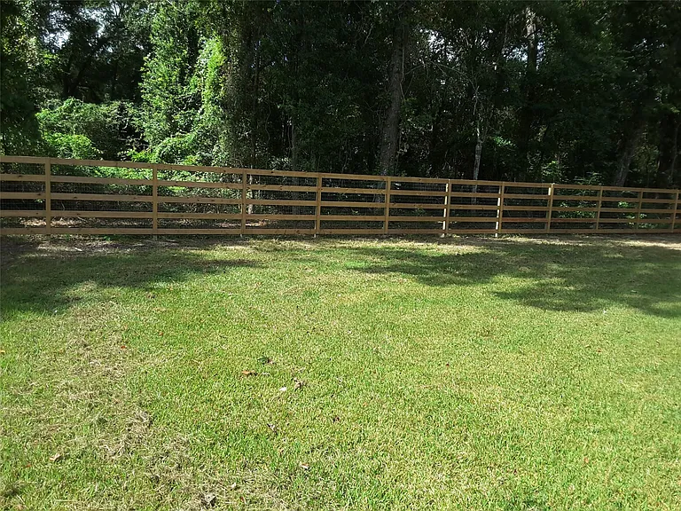 18521 Railroad Ave — Photo 30