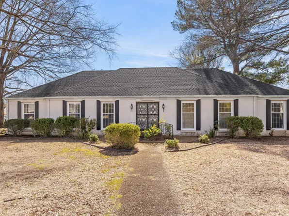 129 Cedarcrest Dr, Florence, AL 35630