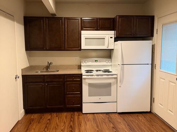 1107 NW 6th St APT E