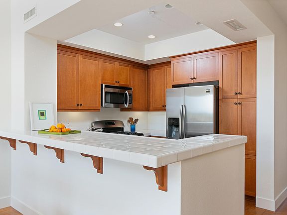 4th image of 4365 Carpinteria Ave #6