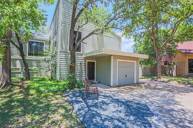 1st image of 9108 Rockcrest Cir #B