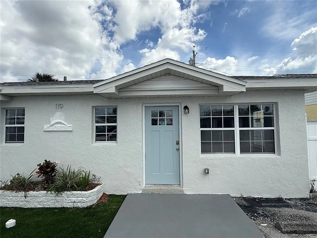 1 bed, 1.0 bath, 646 sqft, $2,000 — Photo 1