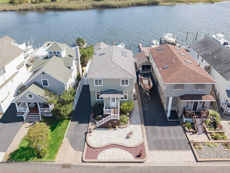 511 Blvd, Lindenhurst, NY 11757 Zillow