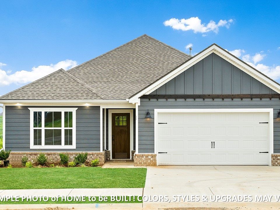 1st image of 216 Hereford Blvd