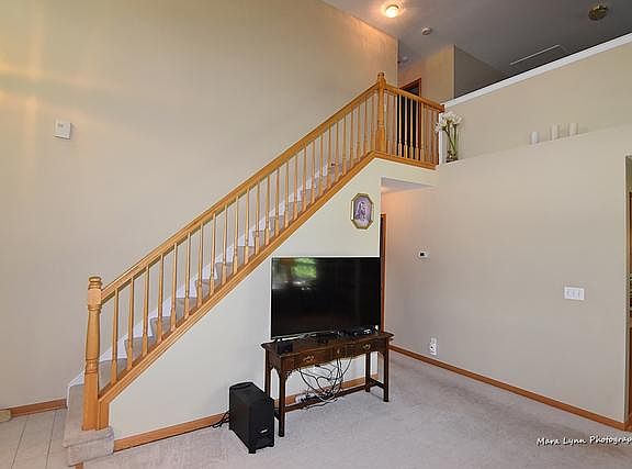 5th image of 1612 Abington Ln