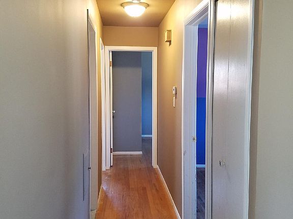 4th image of 40253 Lexington Park Dr