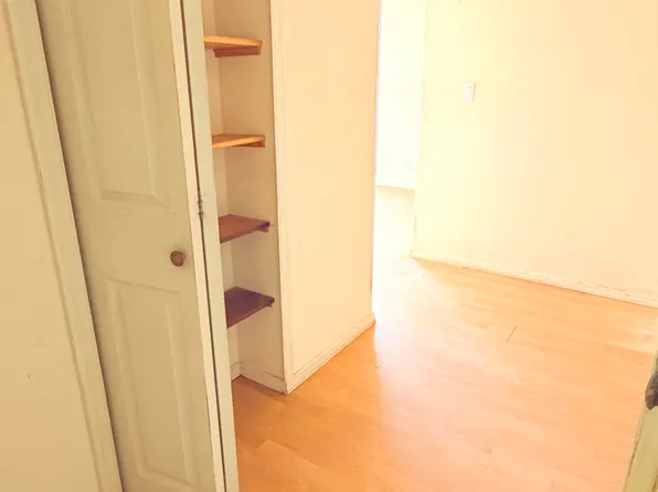 2650 Ocean Parkway image 13 of 22