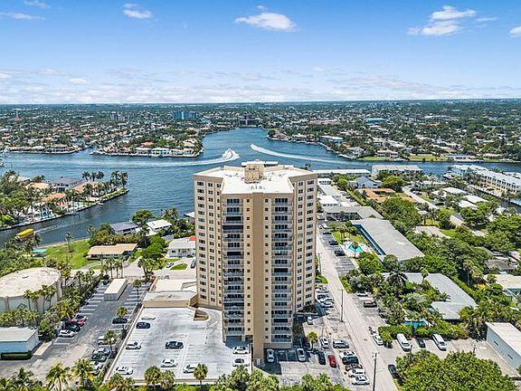 2nd image of 1200 HIBISCUS Avenue #1406