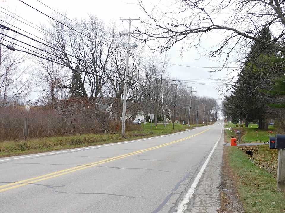2nd image of 4029 Station Rd #4031