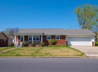 315 N Dogwood Dr, Harrisonburg, VA 22802