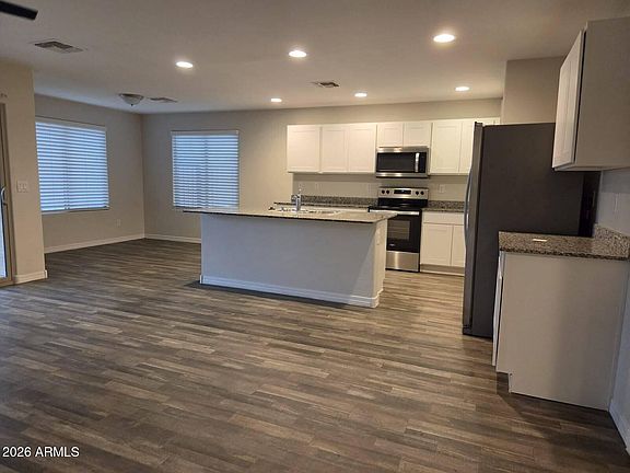 3rd image of 825 N Country Village Ln