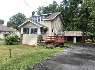 1006 Cold Springs Rd, Liverpool, NY 13088
