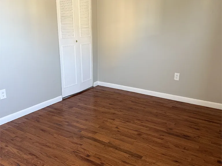 33 Cary Ave #5 — Photo 9