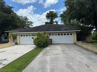 5403 Banning St, Lehigh Acres, FL 33971