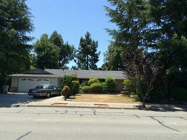 37815 Logan Dr photo 1