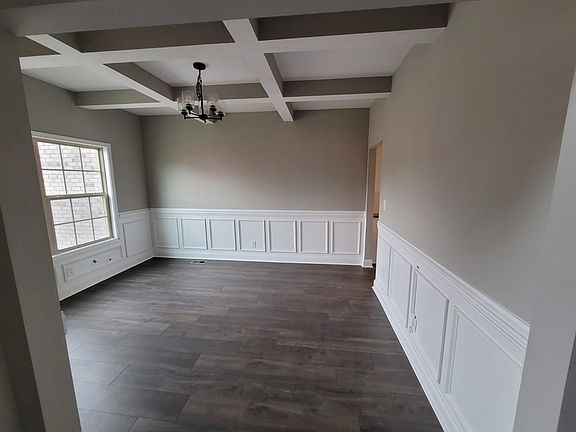 2nd image of 639 Farmington Lot 639