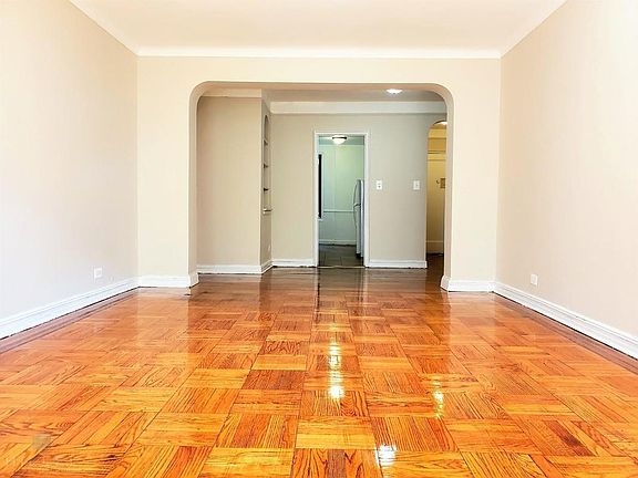 2nd image of 4025 Hampton St #1G