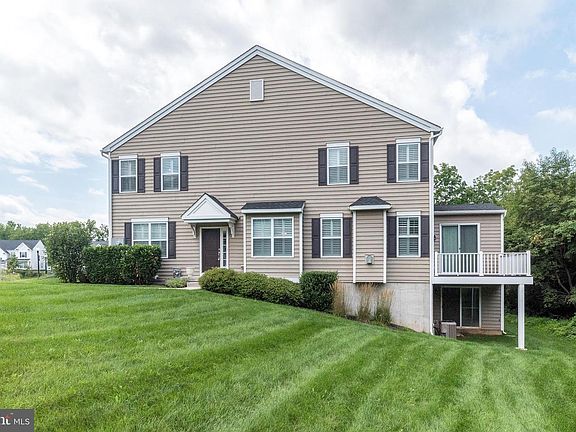 2nd image of 242 Hillstone Cir