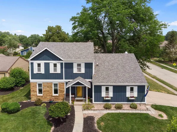 4633 Aboite Lake Dr, Fort Wayne, IN 46804