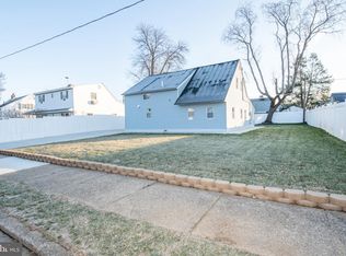 9333 Treaty Rd, Philadelphia, PA 19114