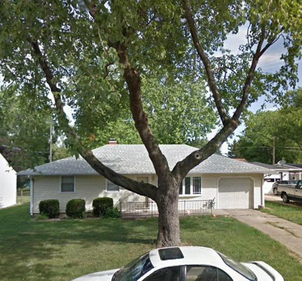 1805 Melanie Ln photo 1