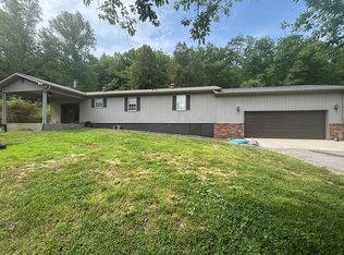 38 Pine Mountain Estate Rd, Pineville, KY 40977