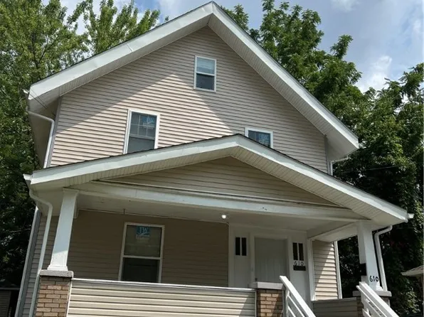 610 Fernwood Dr, Akron, OH 44320