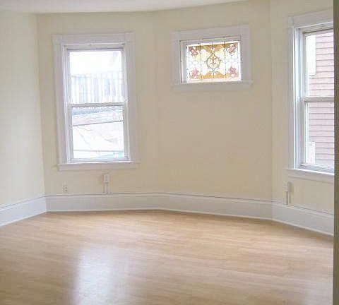 5th image of 49 Parker Hill Ave #33