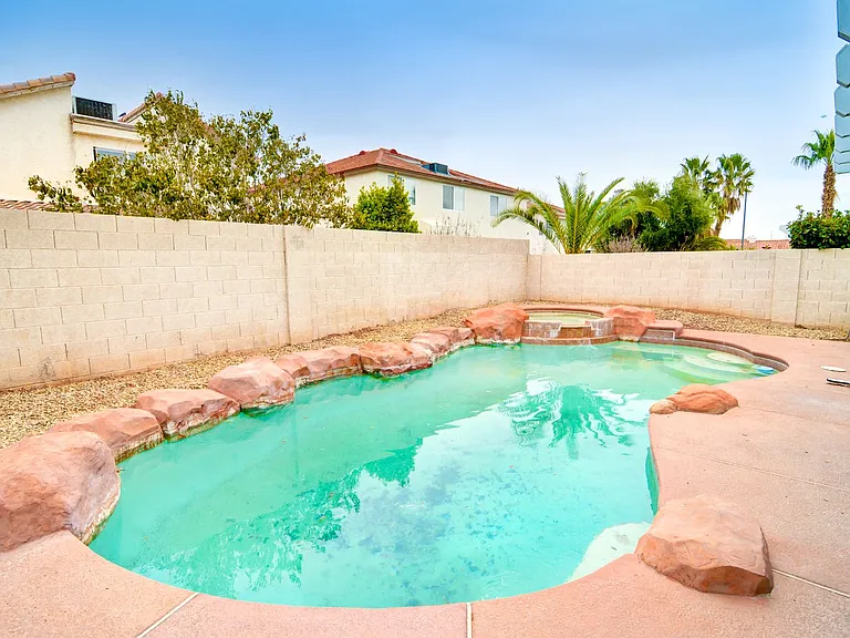 8508 Copper Knoll Ave — Photo 10