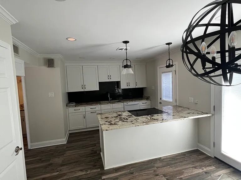 218 Terry Pkwy #B — Photo 5
