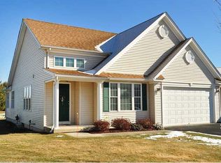 8 Mountainview Cir, Ellington, CT 06029