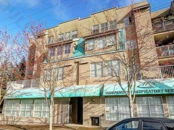 22351 Saint Anne Ave #203, Maple Ridge, BC V2X 2E7