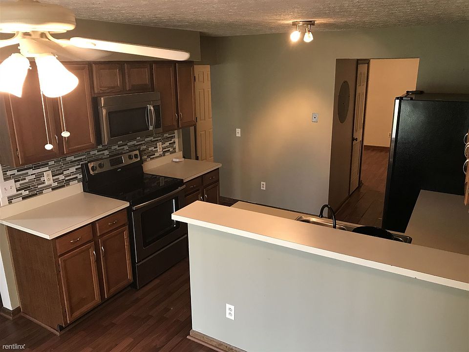 1st image of 8050 Timberlodge Trl