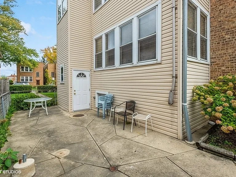 5120 N Laramie Ave #G — Photo 8