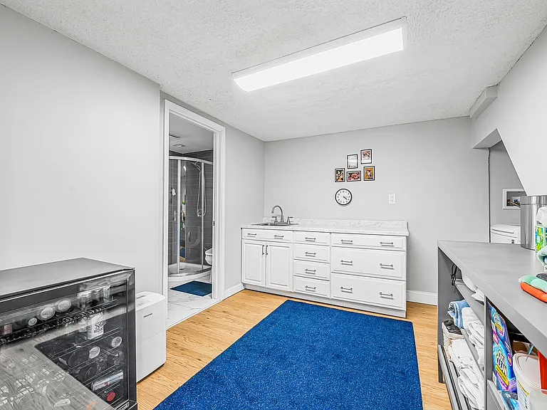 4610 Coachway Dr — Photo 22