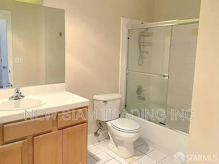 5810 Mission St #207 — Photo 10