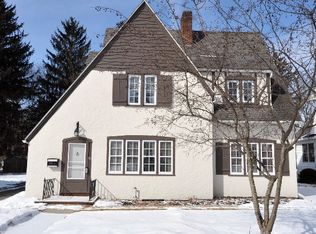111 Larchmont Rd, Elmira, NY 14905