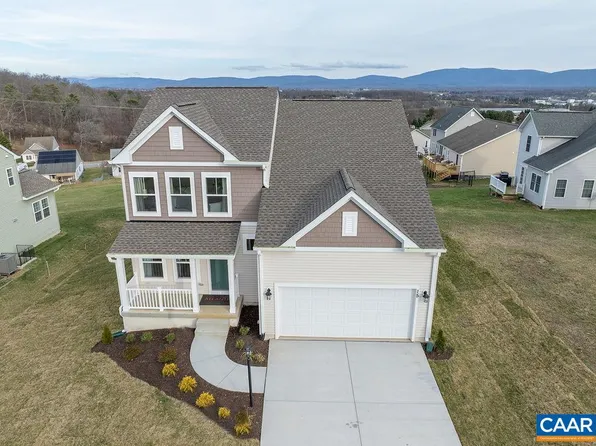 86 Lookover Ter, Stuarts Draft, VA 24477