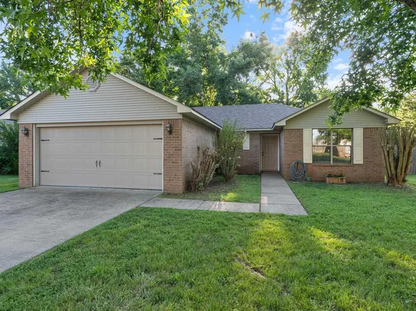 1410 Pyramid Dr, Conway, AR 72034