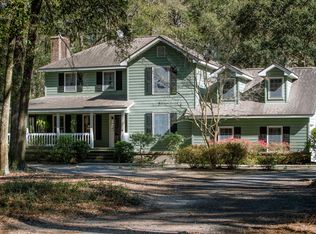 1965 Leadenwah Dr, Wadmalaw Island, SC 29487