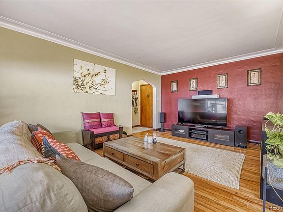 4th image of 768 N Ogden Street #12