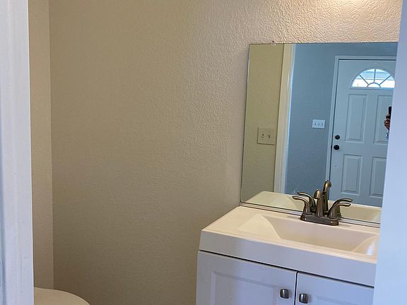 5th image of 2096 Stone Ave APT 3