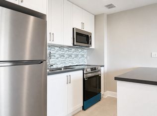 2700 Lawrence Ave E #523637, Toronto, ON M1P2S5